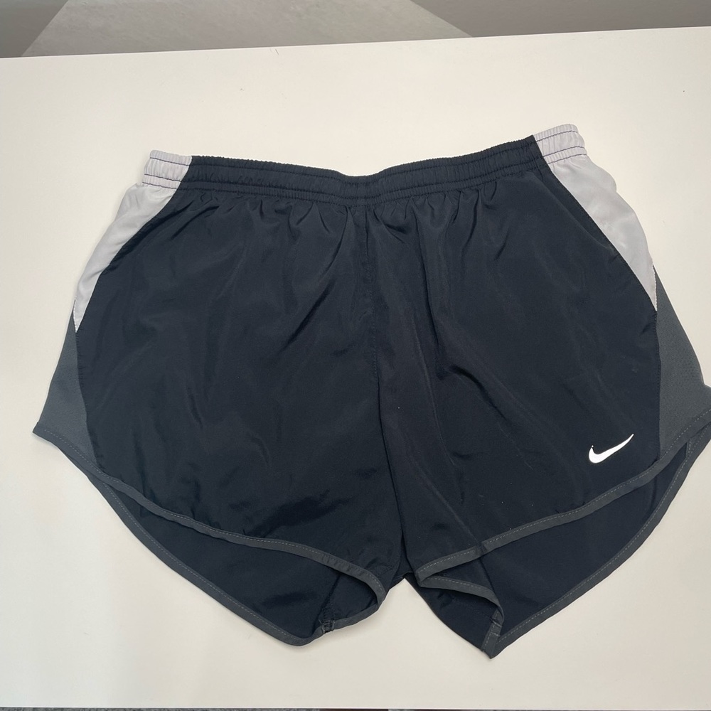 Nike Dri-Fit athletic shorts. 3.5” inseam. Lined with drawstring.